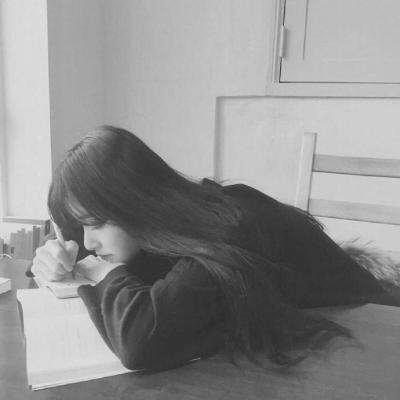 DJean77261's tweet photo. 🍀 💦 🍁 🚀 💎 maybe detachment is a form of healing. https://t.co/yCrGUMgg9x