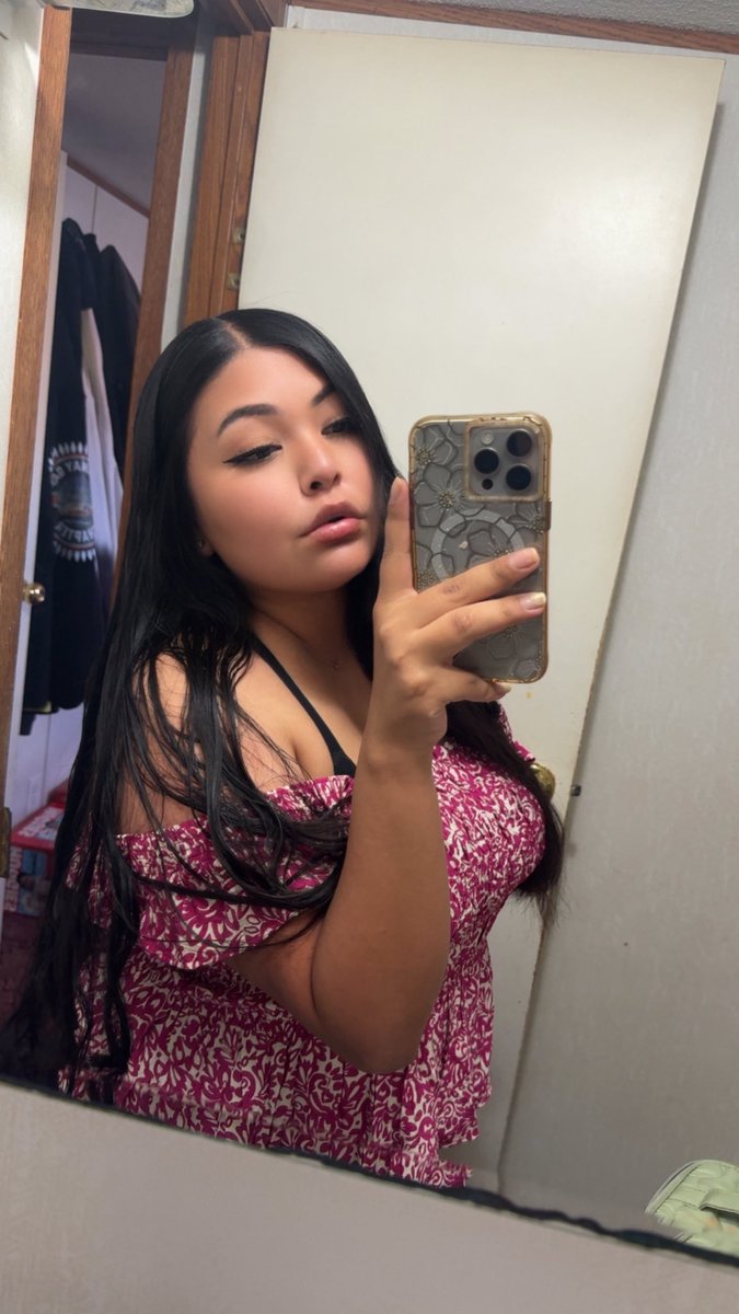 thatnavajomama's tweet photo. ✨little mamas🐱 #mama #twitter #native https://t.co/PA1BaUb4dx