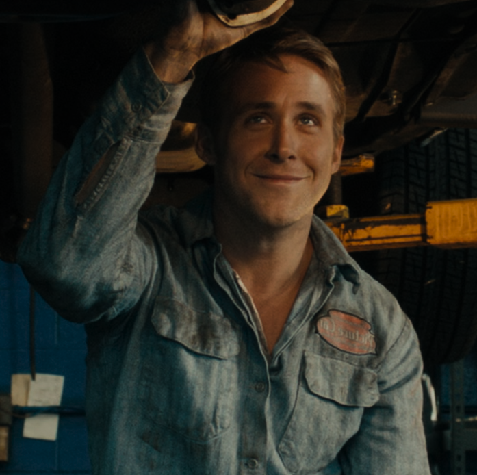 astralfangs_'s tweet photo. DRIVER'S LITTLE SMILE IS SO CUTE I'M GONNA FAINT https://t.co/PKXkrroFjd