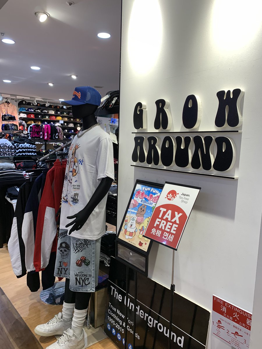 badluckbluesman's tweet photo. フレッドペリーに行ったら改装��の為、営業しておらず。
というわけで10年ぶり以上にプロクラブの無地Tシャツ買いたくなって、グロウアラウンドに立ち寄る。
色んなアメカジブランドを知ったあとだと、プロクラブのTシャツってそんなに厚くかんしませんね

#��ロクラブ
#グロウアラウンド https://t.co/hy4Y4dQOLg