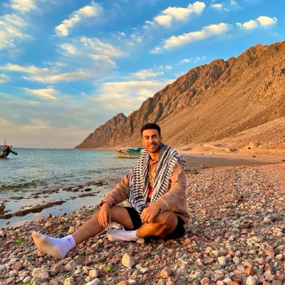 7am0qba's tweet photo. #NewProfilePic https://t.co/9RGlgF0E6i
