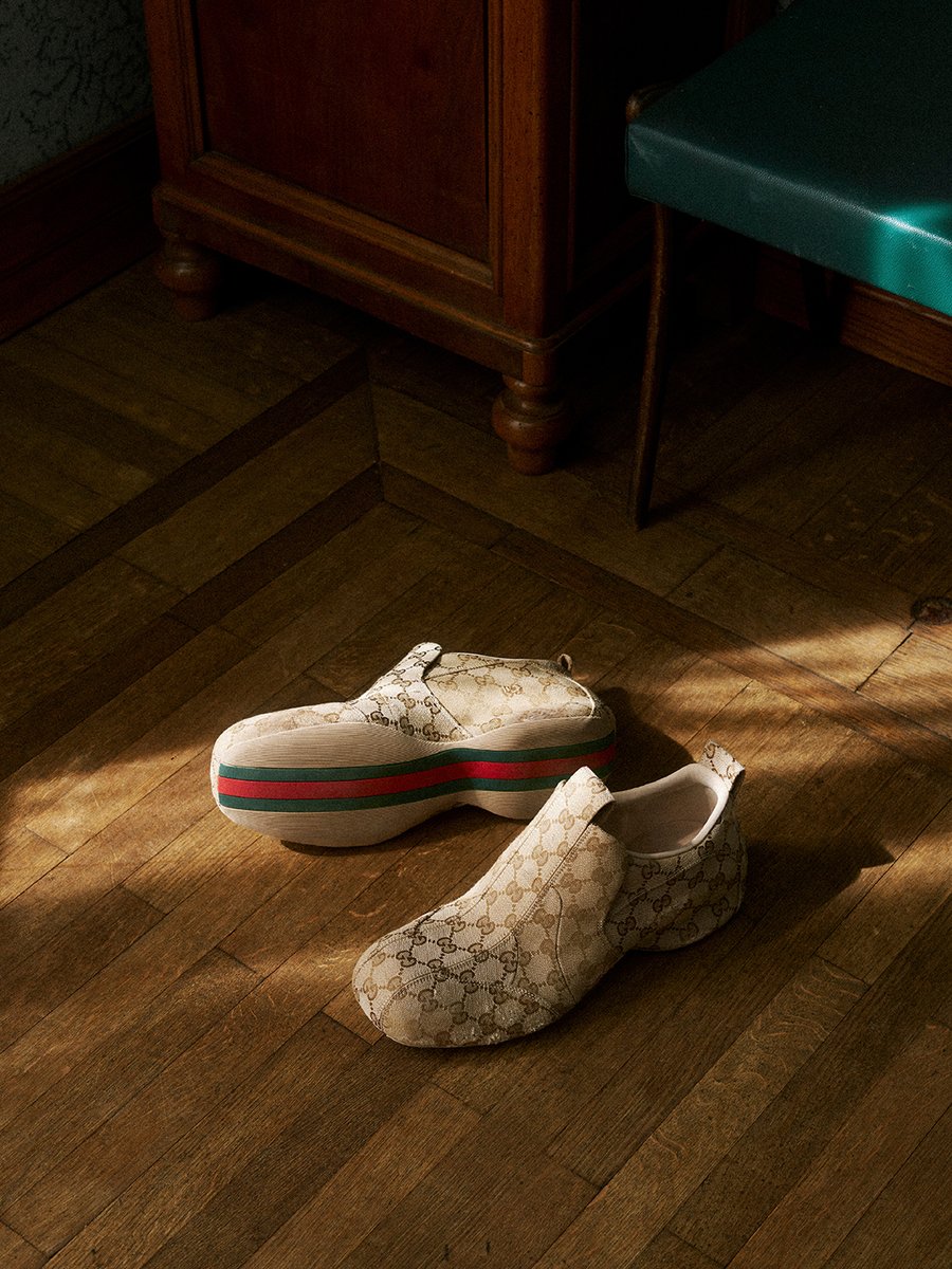 gucci's tweet photo. PRIMAVERA   
 
A portrait by Michal Chelbin featuring Global Brand Ambassador #JIN from @bts_bighit. 
 
Product still-life image: Christopher Nunn 
 
Discover more https://t.co/p2aAroXC6I
 
#GucciPrimavera #BTS https://t.co/WugMva8jrk