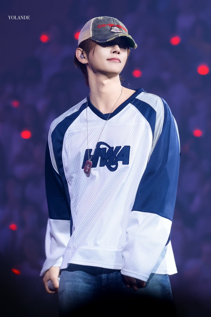 Svt_yolande's tweet photo. 260823 吉BOARD SHOW ૮ ◞ ⸝⸝ ◟ ྀིა
#JOSHUA #조슈아 #홍지수 
#SEVENTEEN   #세븐틴 https://t.co/UyawR1AgMz