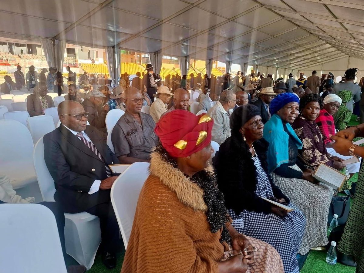 EagleFMNam's tweet photo. 17 Kavango West Liberation Veterans Honored with Independence Medals

Seventeen Kavango West veterans of the liberation struggle received Independence Medals of Honour for their courage, sacrifice and contribution to Namibia’s freedom and independence.

The veterans were among Namibians honoured on 25 August 2026 at an Investiture Ceremony at Independence Stadium, where President Netumbo Nandi-Ndaitwah conferred Medals of National Honour on individuals who contributed to the country’s liberation and development.

Kavango West Governor Verna Sinimbo attended the ceremony, witnessing the historic recognition of the region’s 17 veterans.

The medals honour their bravery, sacrifices and commitment to Namibia’s liberation. 

Sinimbo congratulated all recipients, noting that their sacrifices helped build the foundation of Namibia and represent a legacy that must be preserved to inspire present and future generations.

Report: Annakleta Haikera 
Photos: Contributed