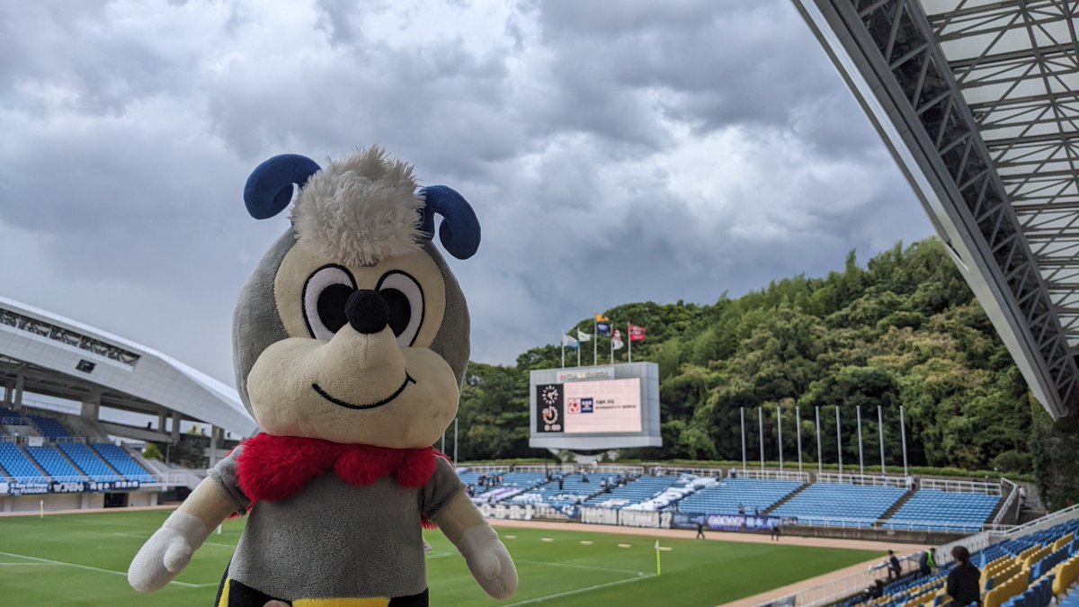 abashi_cmhakata's tweet photo. アビスパの応援に！！
まずは初戦勝ちましょう！！！⚽🐝 https://t.co/gC90Yio1yi