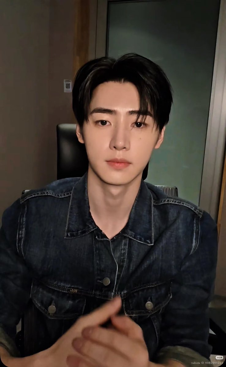 hoonsolons's tweet photo. 💙💙💙 https://t.co/CEoZxWm6cr