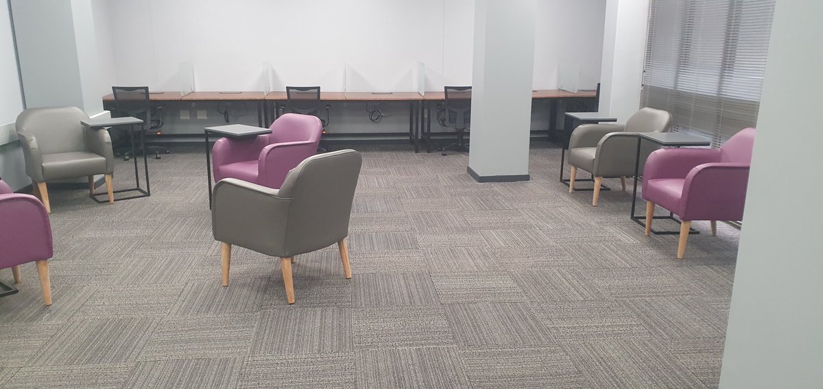 justofficeza's tweet photo. City Of Cape Town Hot-desking stations with bamboo worktops, integrated power docks, and frosted glass privacy screens provide a functional, flexible workspace solution. https://t.co/t6JkqGVFOu