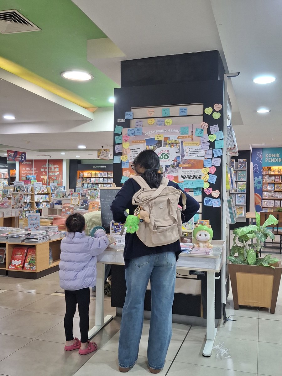 upsidefields's tweet photo. adik gako dulu ya https://t.co/JnKmTNztFv