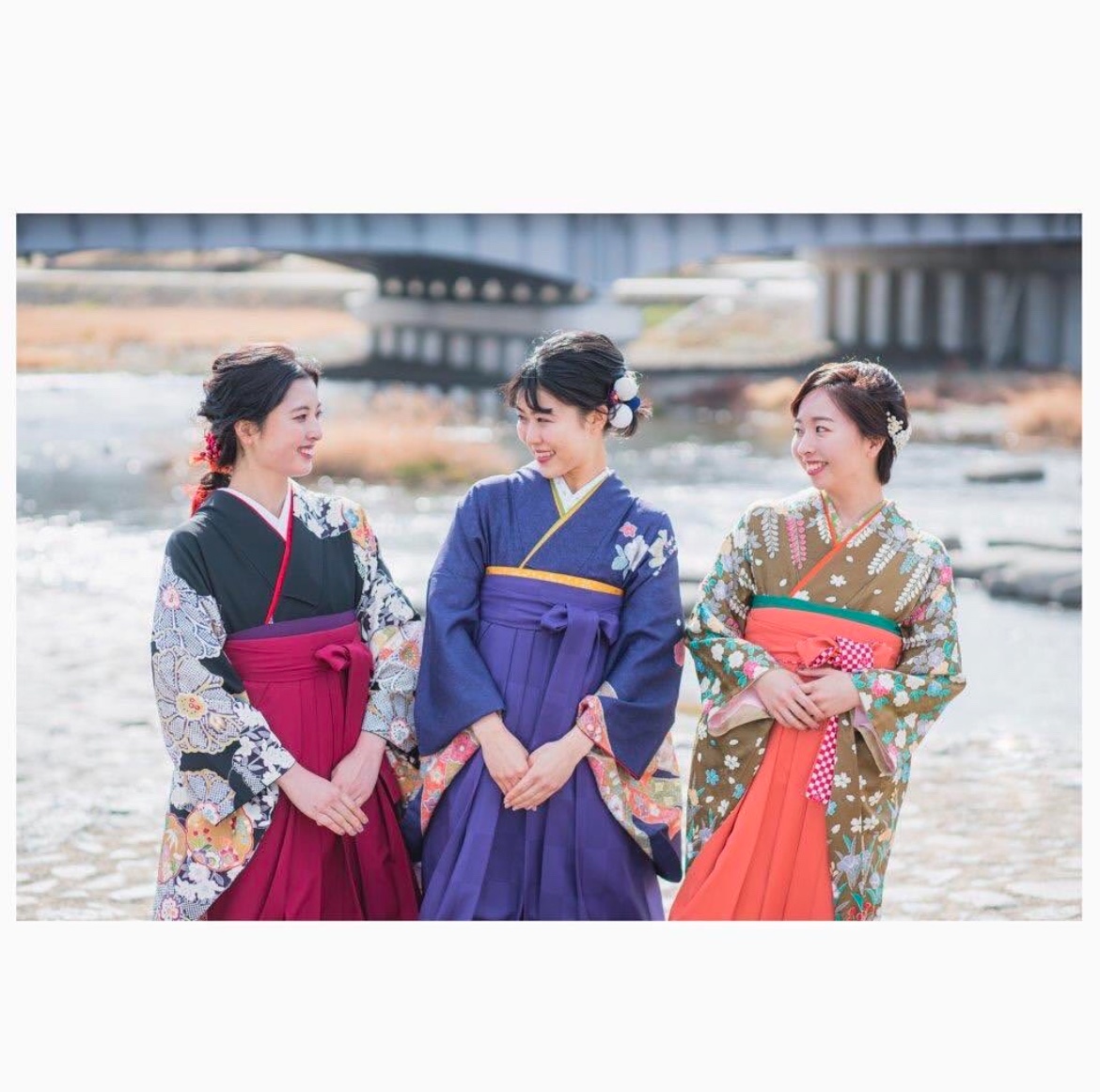 ov_2026_sl's tweet photo. 🪞✨協賛企業様のご紹介✨🪞

【ブライダルハウス・オエ様】

〜ブライダルハウス・オエの袴レンタルならオシャレにお得に希望が叶う！〜

◽️自慢の幅広い品揃え！
ブライダルハウス・オエでの袴選びは老舗貸衣装店だからこそ叶う
納得の品揃えが魅力☆ https://t.co/SadipQrQZL
