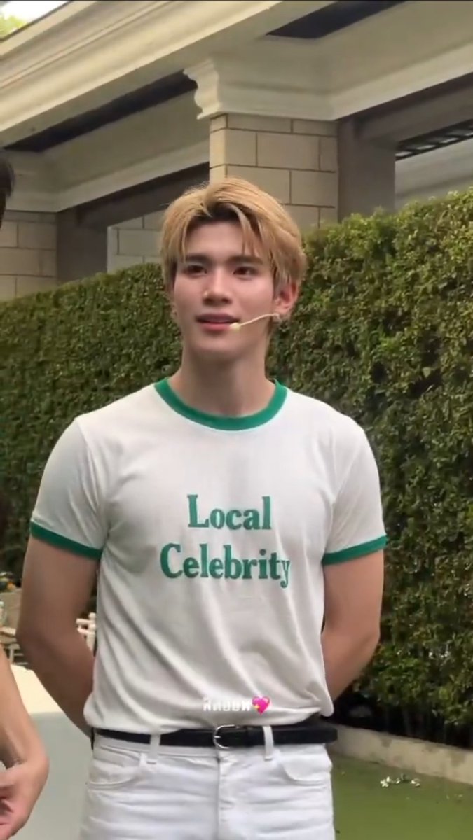 Itzmylii_x's tweet photo. อ๋อ ป้าเข้าใจแล้ว 🙂‍↕️ https://t.co/I8Z5EMXjdy