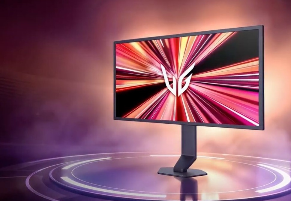 CalRhino21's tweet photo. 1000Hz gaming monitor.

I'm not even sure my eyes can process that.

$999,99 for a monitor that refreshes 1000 times per second.

Gaming hardware has officially entered the “how is this even necessary?” era.

And somehow I still want one. 💀