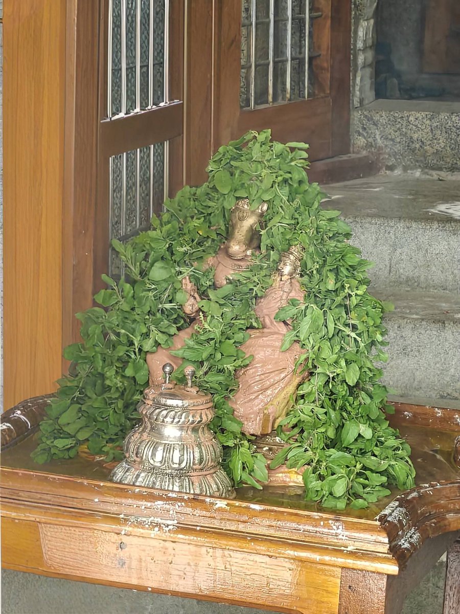 GSPKStotras's tweet photo. Thiruevvul Sri Vaidhya Veeraraghava Perumal Sannidhi Lakshmi Hayagreevar, Hayagreeva Jayanthi Thirumanjanam https://t.co/1Ou2oC4MiI
