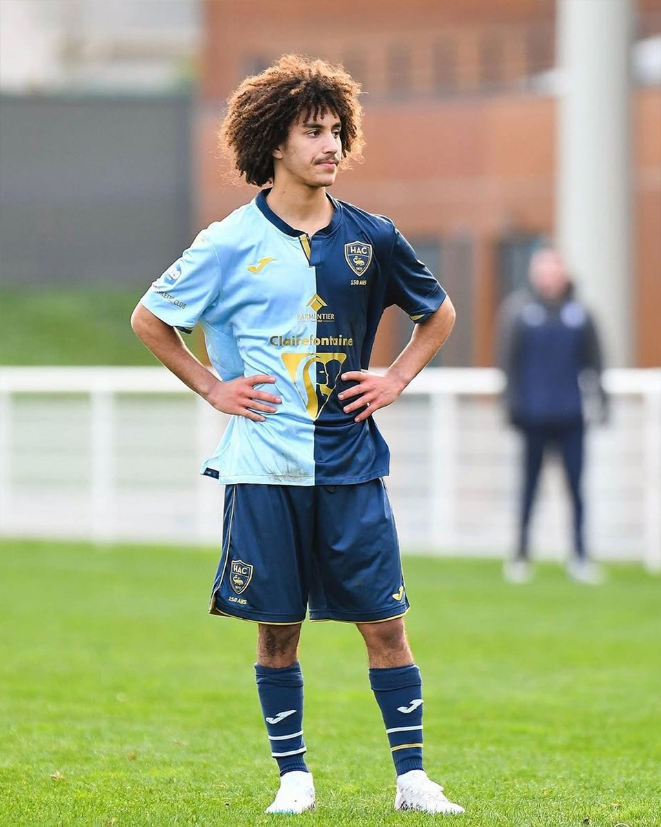HAC_Foot's tweet photo. 🔚 Arrivé au HAC en 2018, à l’âge de 12 ans et demi, Mokrane Bentoumi est transféré vers le club de Roda, évoluant en deuxième division néerlandaise.

Bonne continuation bézot ! 💙