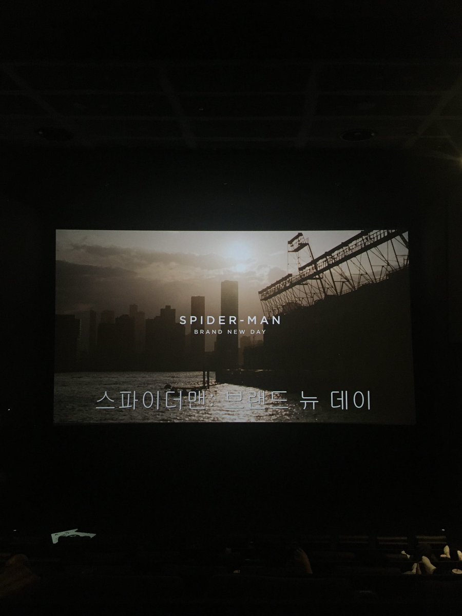 vanillllacreamm's tweet photo. 세이디 때문에 스파이더맨 보러 갔다 ..🫣❤️ https://t.co/JGqEBd0EM6