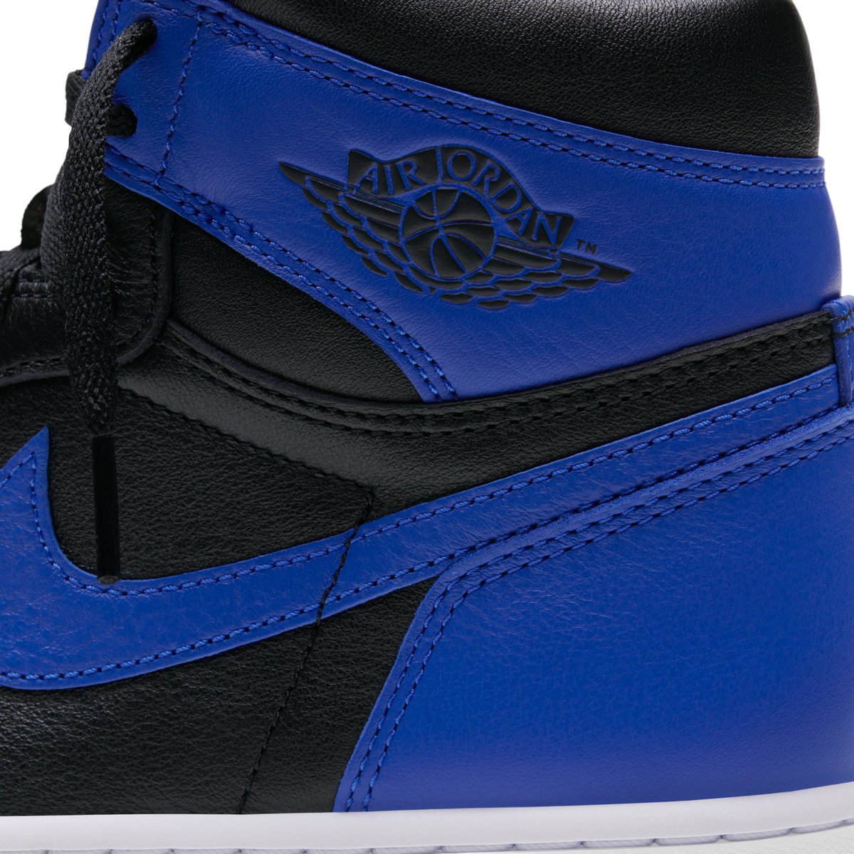 fullress's tweet photo. 【2026年 10/10 復刻予定】
NIKE AIR JORDAN 1 HIGH “ROYAL" (ナイキ エア ジョーダン ハイ “ロイヤル”) [IQ5495-005]

https://t.co/5OrHASWm2m https://t.co/R8jAkhLFP6