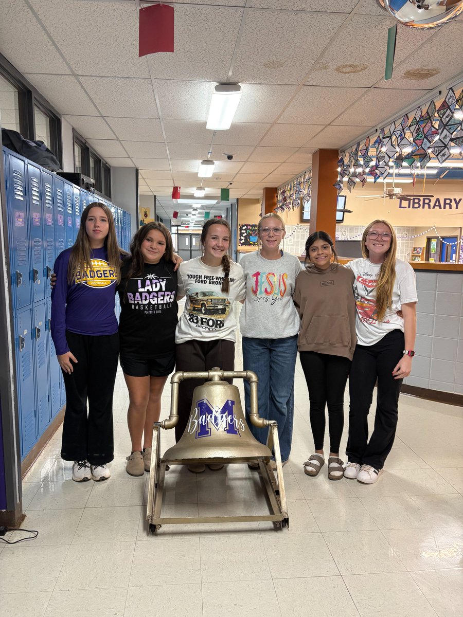 merkelisd's tweet photo. Ringing in the Win! 🔔🏐

Big congratulations to our 7A, 7B, and 8A Lady Badgers on their win over Clyde! Nothing beats the sound of that Victory Bell. 💜💛

#BadgerStrong #ProudBadgers #OurBadgerStory #GoMerkelBadgers https://t.co/XGRiBhmSiI