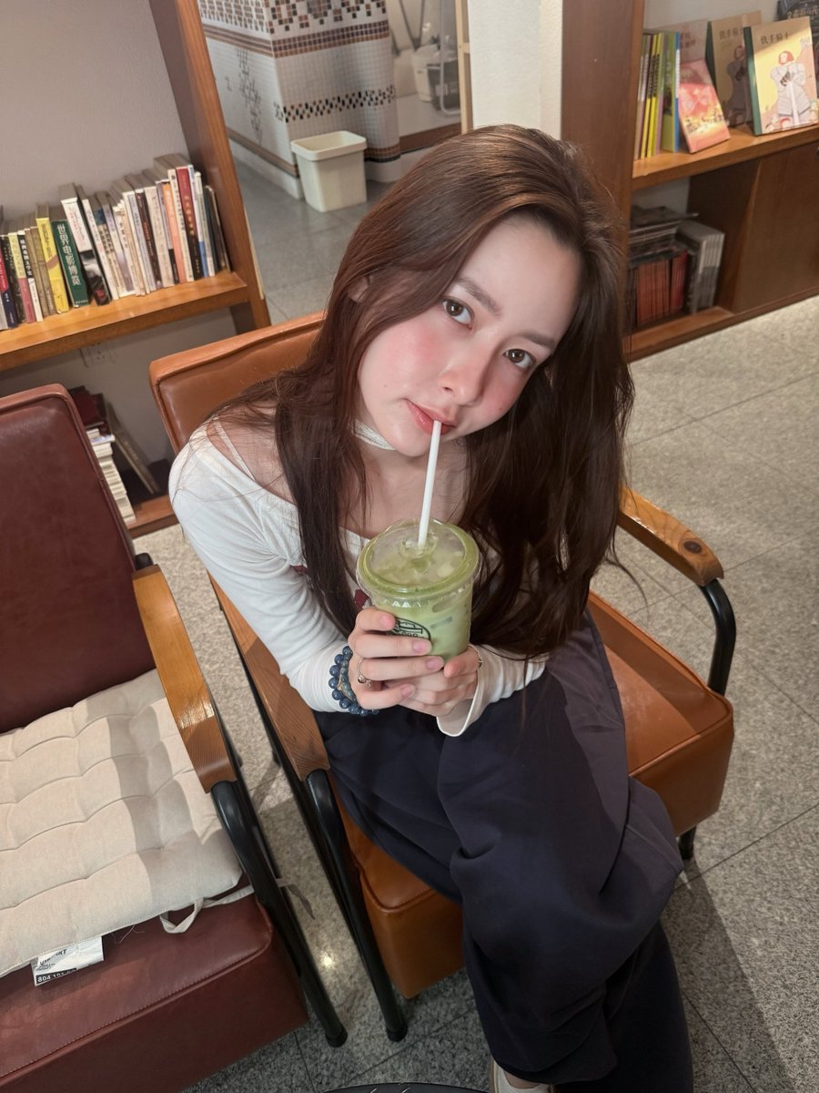 chanyaduval's tweet photo. Throwback to some good times 🤍🫠
#Mychan #Charmers #Chanyaduval https://t.co/XPBpQxZIiU