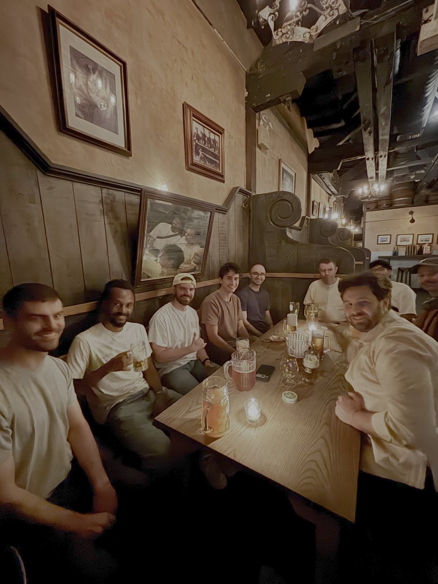 LessardCreTech's tweet photo. Local-firsters versus a few steins 🍻 #LocalFirstNYC https://t.co/SDgrUXxa0Y