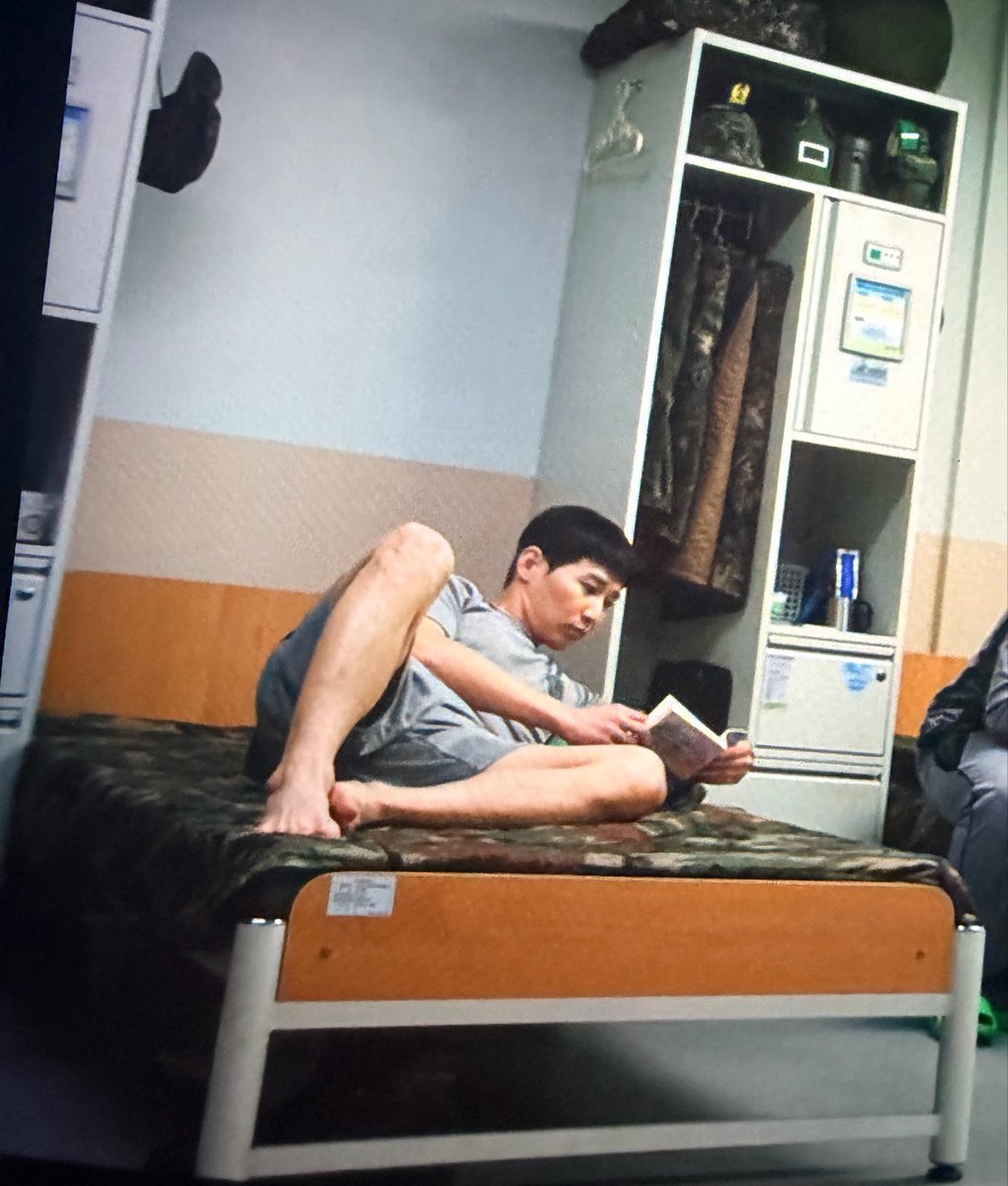 gaepyegeup6's tweet photo. 이때 상훈일보고 무릎을 탁침 https://t.co/8wdzteiQRL