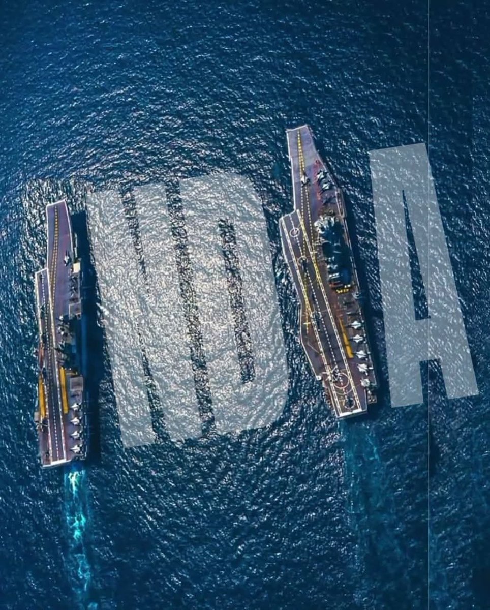 InsightExplor_'s tweet photo. INS Vikrant and INS Vikramaditya 🇮🇳
#bharat 
#आत्मनिर्भर भारत https://t.co/nPlaeAPopR