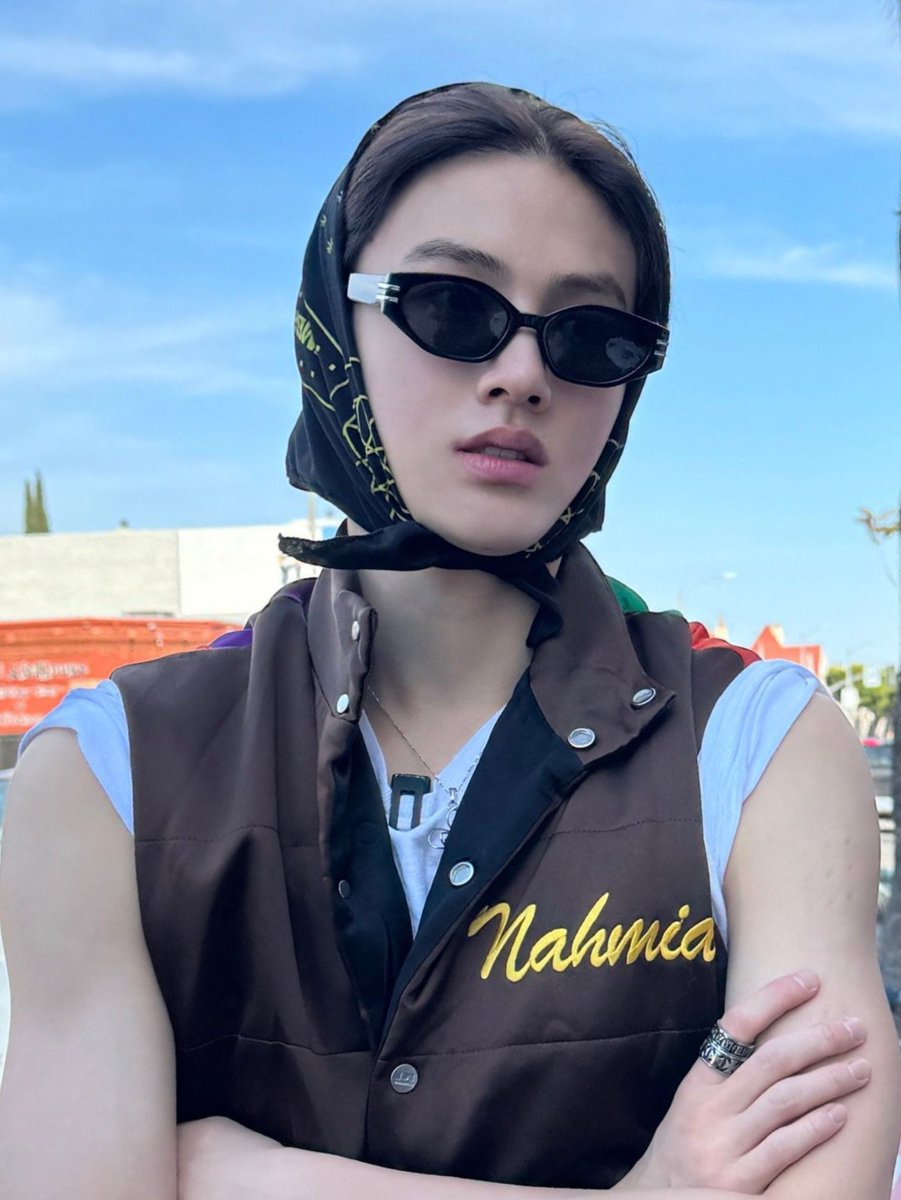 papyluvcortis's tweet photo. ทีมแว่นดำ 🕶️ #coerselca #cosd https://t.co/gdtrjIcHtv