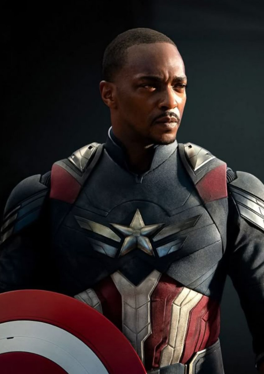 MCUFilmNews's tweet photo. Anthony Mackie will reportedly continue playing Captain America after ‘AVENGERS: SECRET WARS’.

Leading his own Avengers team.

(via: @JamesMackwl) https://t.co/U2SzKHUee4