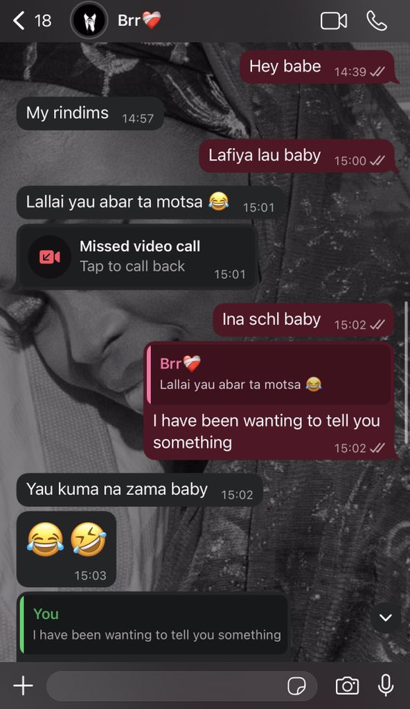 GorgeousMelani's tweet photo. @Haleemarh_Gumel She already got me😂🤣 and one that male friend 😂🤣🤣 https://t.co/jhbMMjUzqo