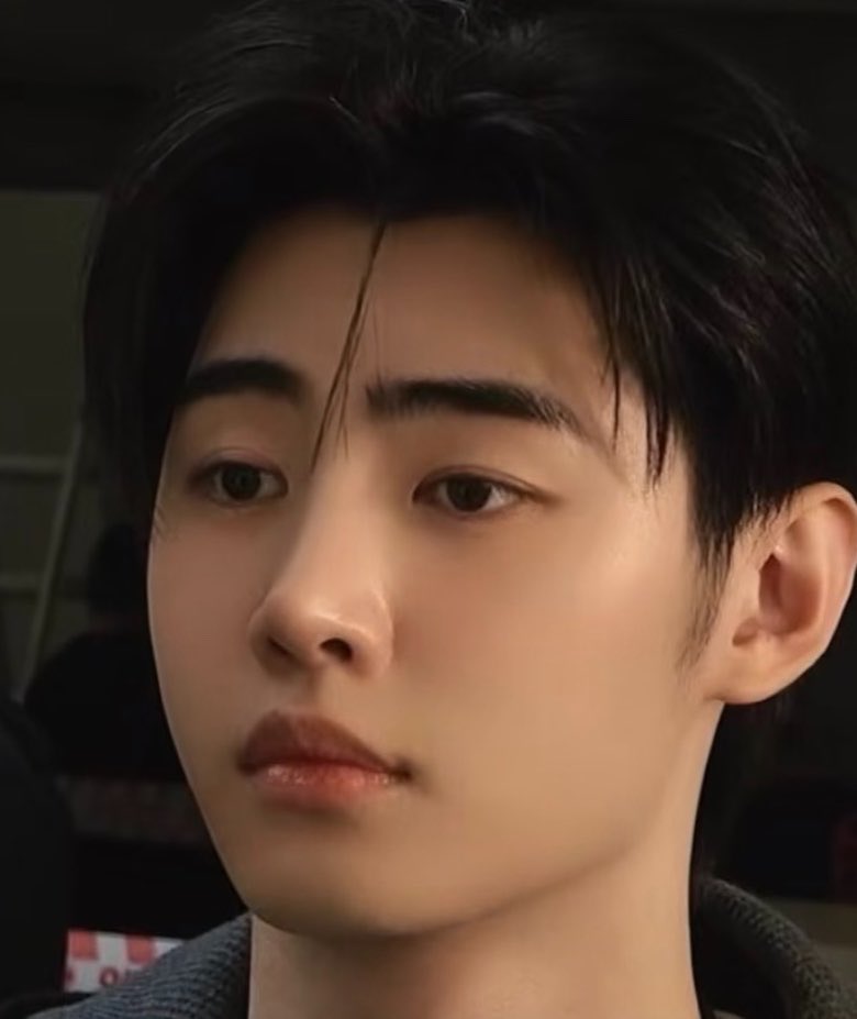 4xousand's tweet photo. 또 똥강아지 쌍커플 나왔어 ㅠㅠ https://t.co/aRDT1Xwevq