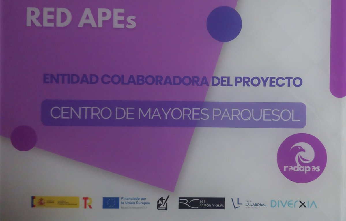 JOSEALB65's tweet photo. El C. M. Parquesol (Valladolid) se une a RED APEโs como entidad colaboradora, promoviendo el emprendimiento social junto a @IESRamonyCajalV en Navibella y Coqueteando. Su directora, Verรณnica Herguedas, y la terapeuta Marta Vรกzquez recogen la placa. https://t.co/M6JOB7uMA3