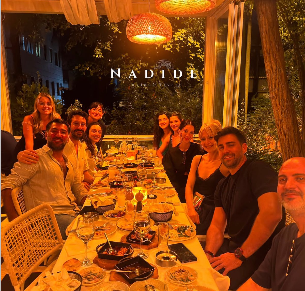 hc_off1's tweet photo. 🫠🖤
#magarsus #ÇağlarErtuğrul #HazalTüresan https://t.co/6O2NAh8qaB