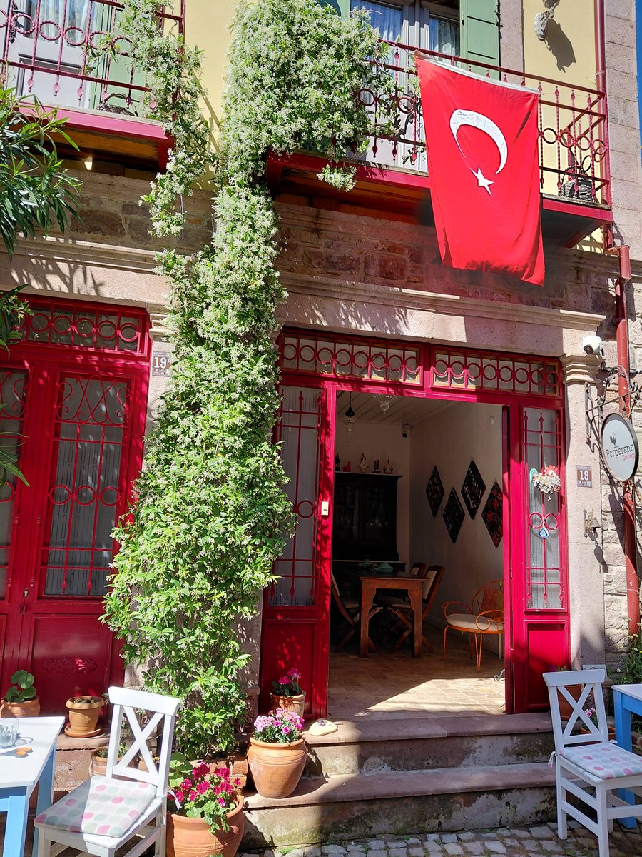 kizsenaa's tweet photo. Ayvalık 🇹🇷 https://t.co/7vwozszzpC