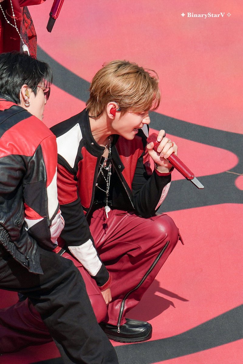 liccaaaaa1's tweet photo. テヒョンさんのこういう正面じゃない角度もめちゃくちゃ好き🥺🫶
はぁぁあああ
好きすぎる https://t.co/onWwd7fY9K