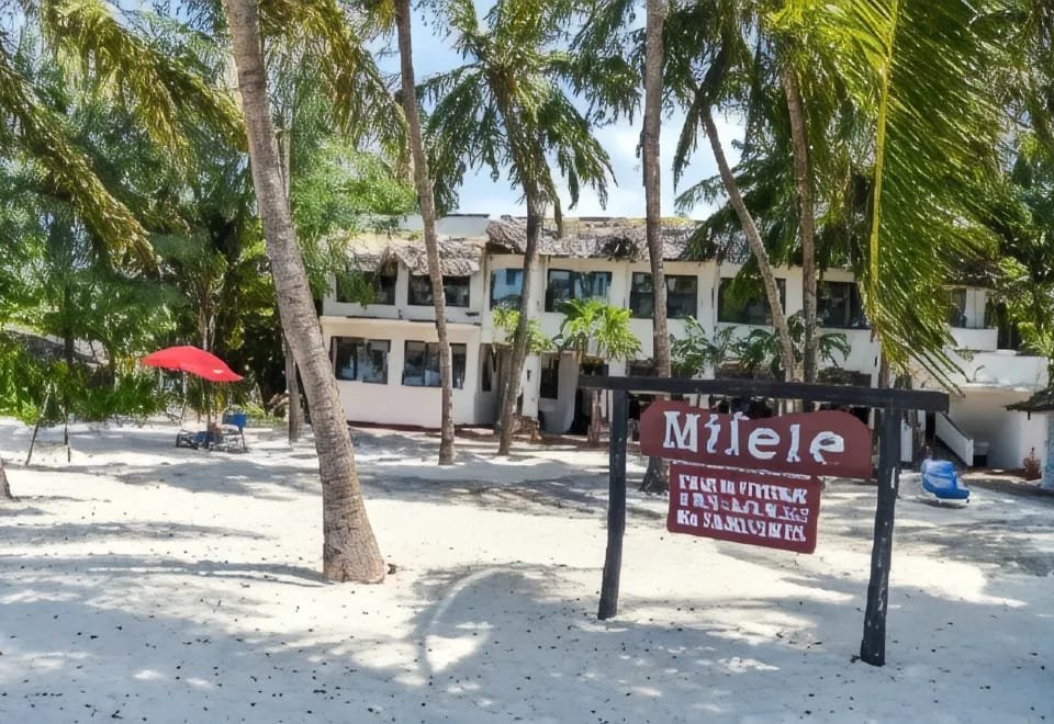 lilz_worldd's tweet photo. Let’s make this a collective effort. 🇰🇪 Share this tweet, tag someone who can help, and contribute whatever you can towards the Milele Beach Hotel loan. We can’t know how much impact our small contributions can have until we try.
#SaveMilele
Milele Beach Hotel https://t.co/it6jBrfhWo
