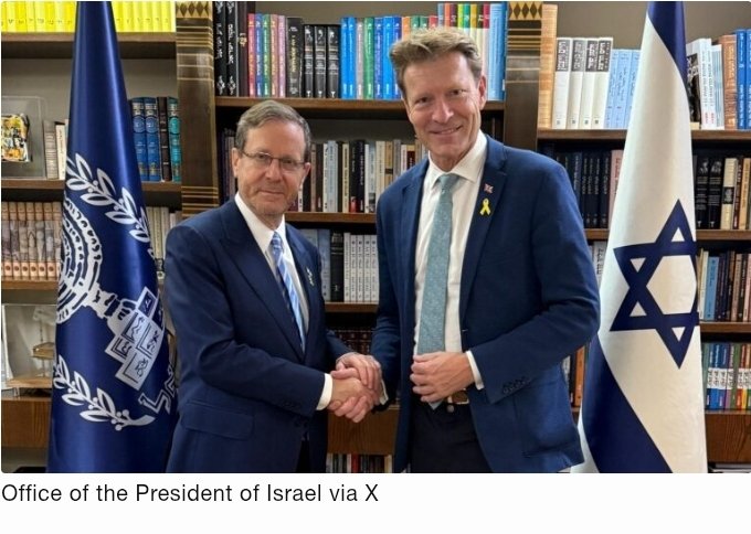 Britains_rights's tweet photo. Israel Spent £50k on Lobbying Trips for Reform

Richard tice went to Israel in September 2025 with £6,500 of funding from the newly formed reform friends of ISRAEL .

This should not be allowed! 

Reform are bought. https://t.co/KkuvmC2zbI