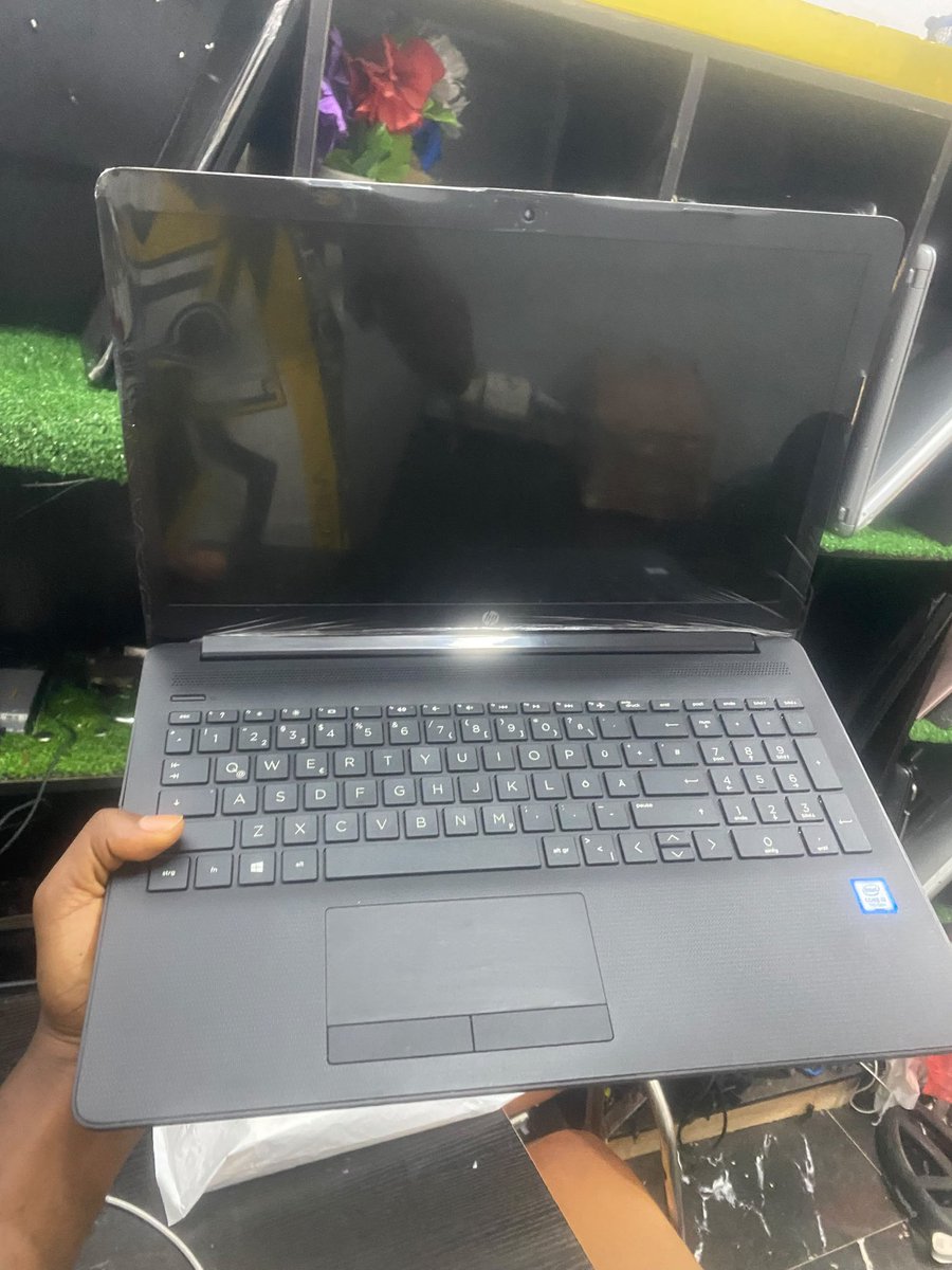 Jerrygold02's tweet photo. With HP laptop you can enjoy the digital life as a video editor, Student, remote worker and more.. #LaCasaDeLosFamososMéxico #nsfwtwtًً #brøndby https://t.co/uwFbvshX35