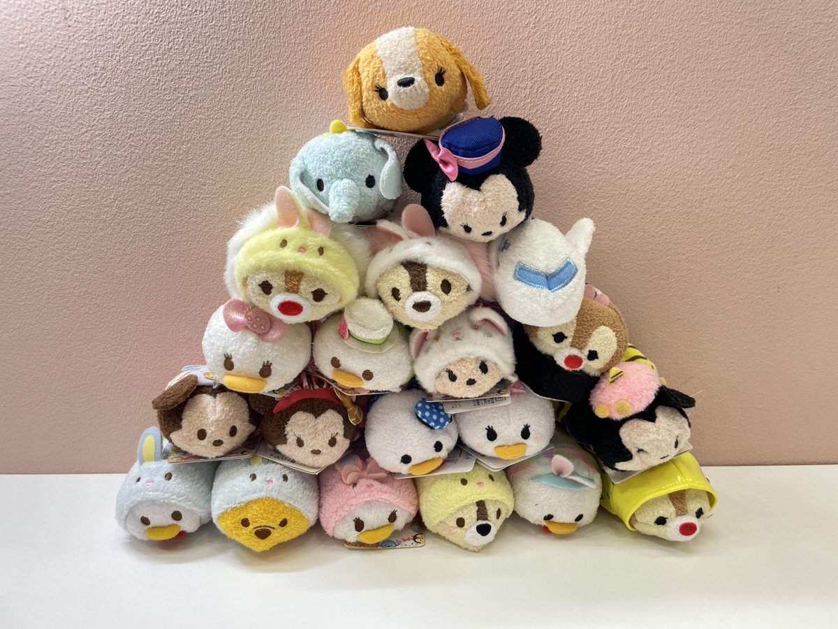 d_joy2015's tweet photo. 💎 東京D-joyディズニーグッズ販売会@新大久保 

明日27日の入荷商品の一部のご紹介です💓

詳しい入荷商品についてはInstagramでのご確認をお願いします🥺
Instagram→
https://t.co/sZVbVi0iEB…

📍開催場所
東京都新宿区百人町1-16-14 ドン・キホーテさんの正面 

#disney 
#disneygoods 
#disneymarchandise 
#d_joy
#ディズニーグッズ