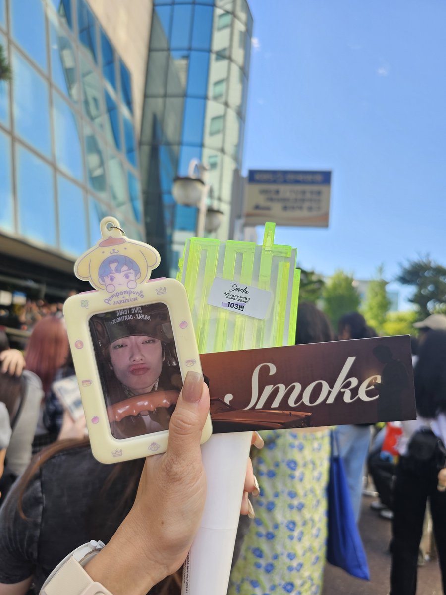 jmrktyongzennie's tweet photo. Happy Two YEARS WITH SOLOIST JAEHYUN 🧡🫶
#2YearsWithJ
#J의여정_2주년축하해 https://t.co/82UKgXjWuW