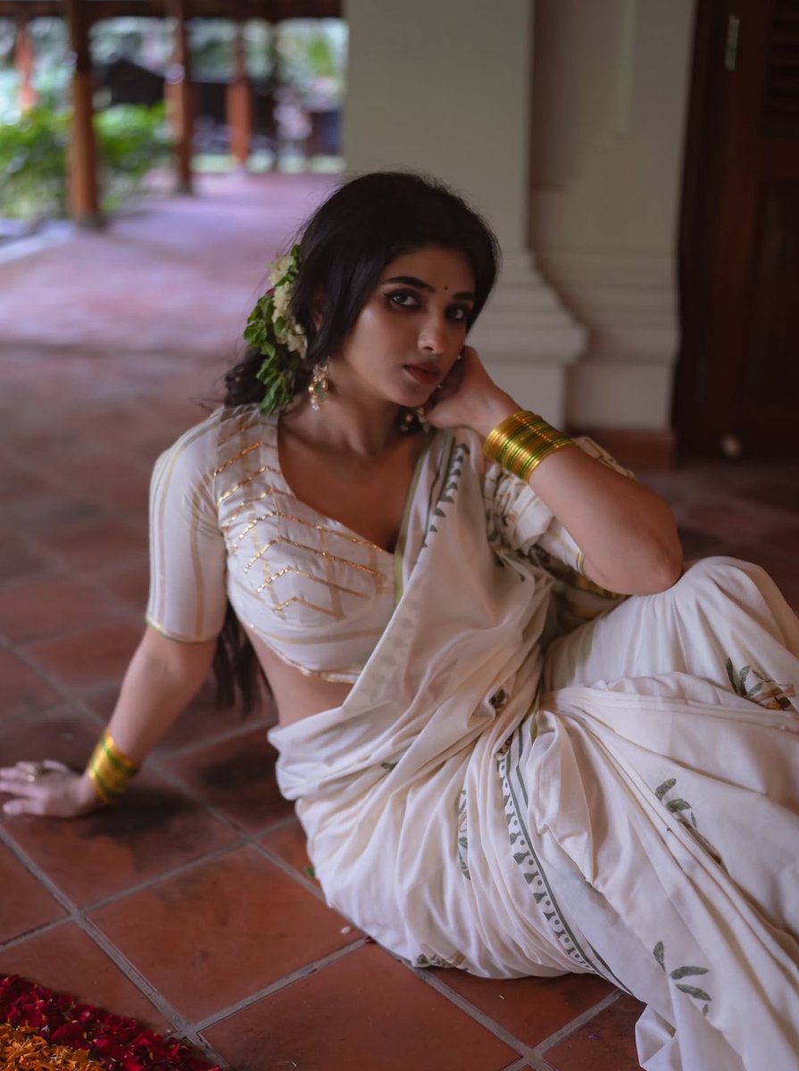 ctcupdates's tweet photo. #PragyaNagra 🤩 https://t.co/n0HGFxwmH4