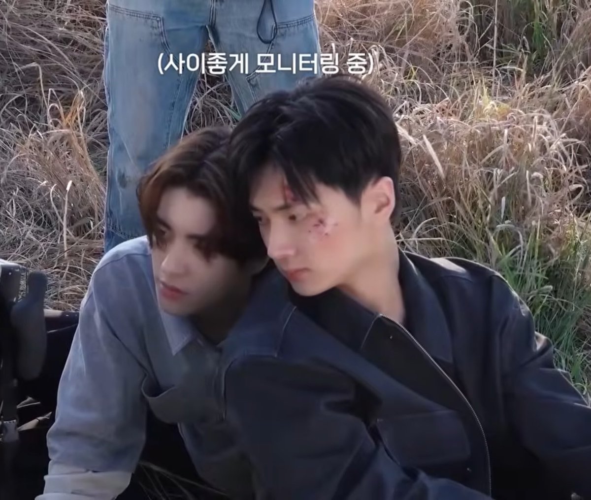 spnpna's tweet photo. เจย์เจคทำอะไรเนี่ย แอบคบกันหยอ 🥺 https://t.co/ZHB9heqtTk