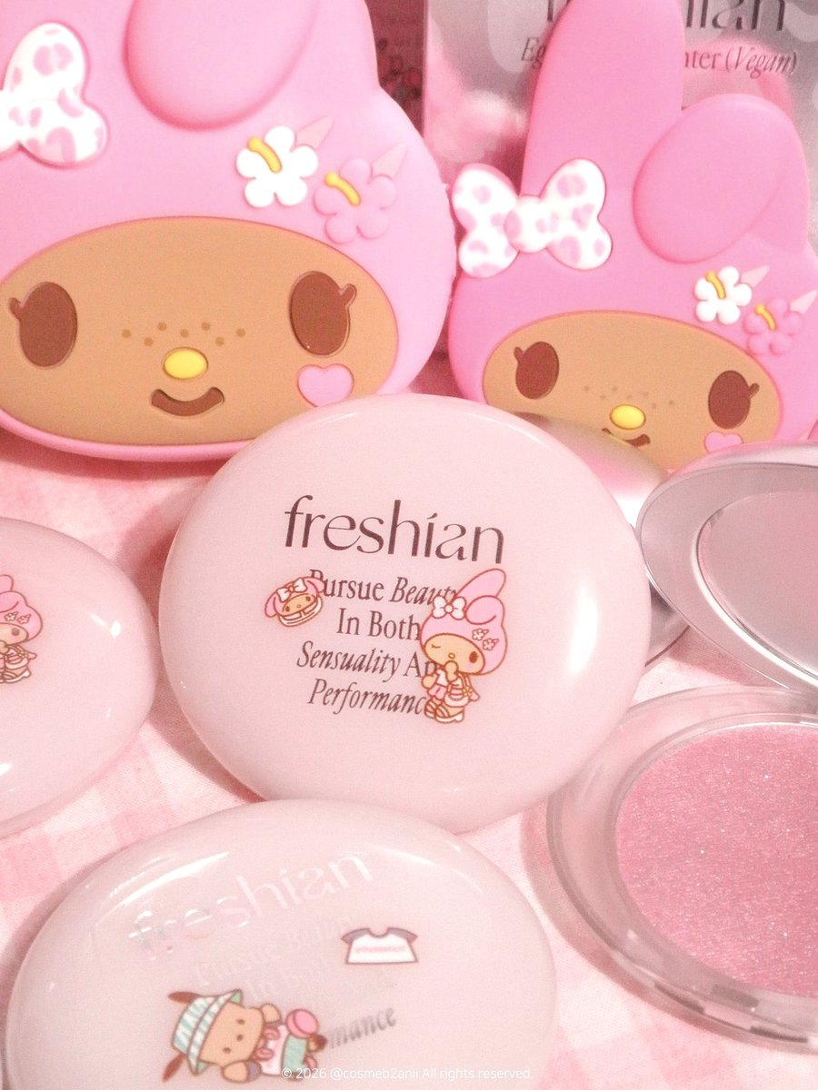 cosmeb2anii's tweet photo. [광고] #RT이벤트 @freshian_kr
#RT 추첨 2분께 프레시안 에그라이크 크림 블러쉬 16호 로즈페퍼와 스킨라이터 04 헬시 글레이즈를 보내드려요! 🎁

프레시안 에그라이크 블러셔 & 스킨라이터에
산리오캐릭터즈 디자인이 더해진 9월 올영픽 에디션!🎀

기존 베스트 컬러부터 한정 컬러, NEW 스킨라이터까지
이번 에디션만의 구성으로 만나볼 수 있어서 더 기대됐던 제품이에요🤍

게다가 제품마다 GWP도 다르게 들어가서
패키지부터 하나씩 구경하는 재미가 있더라구요!

타래로 이어서➰