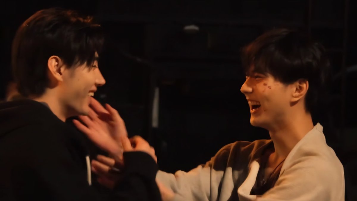 hooonie_Blue's tweet photo. Aaaaaah Sunghoon and Jungwon's smiles😭😭😭😭😭😭 That smile is just too pure and precious!!! https://t.co/uoGlRUNzTA