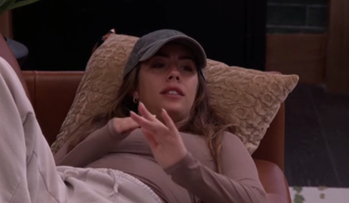 rbbq's tweet photo. Things You "Need To Know" - Day 50 #BB28

1. LaLa/Taylor continue to not cook or clean this week and it's noticeable throughout the house, Dee defends them saying they're nominated and Have Nots. Others are being ungrateful about their previous contributions, like it's now an expectation
2. Mallory continues to regret throwing the HoH Comp
3. The Icons decide to blindside Barrett/Drew (if Drew wins Block Buster) and vote out Mallory without a heads up
4. Yash/Taylor agree that Barrett is in the best spot in the house
5. Mallory/Drew wonder if they can team up against Taylor in Block Buster so one of them wins

Eviction Scenarios (as of now)
Drew vs. Mallory: Mallory Evicted 
Drew vs. Taylor: Taylor Evicted 
Mallory vs. Taylor: Mallory Evicted (Drew/Barrett/Melody will be blindsided)

What To Watch For Today (with snark)
- More complaining like children that Taylor/LaLa aren't taking care of them
- More Mallory complaining she threw HoH
- More Haley being a victim