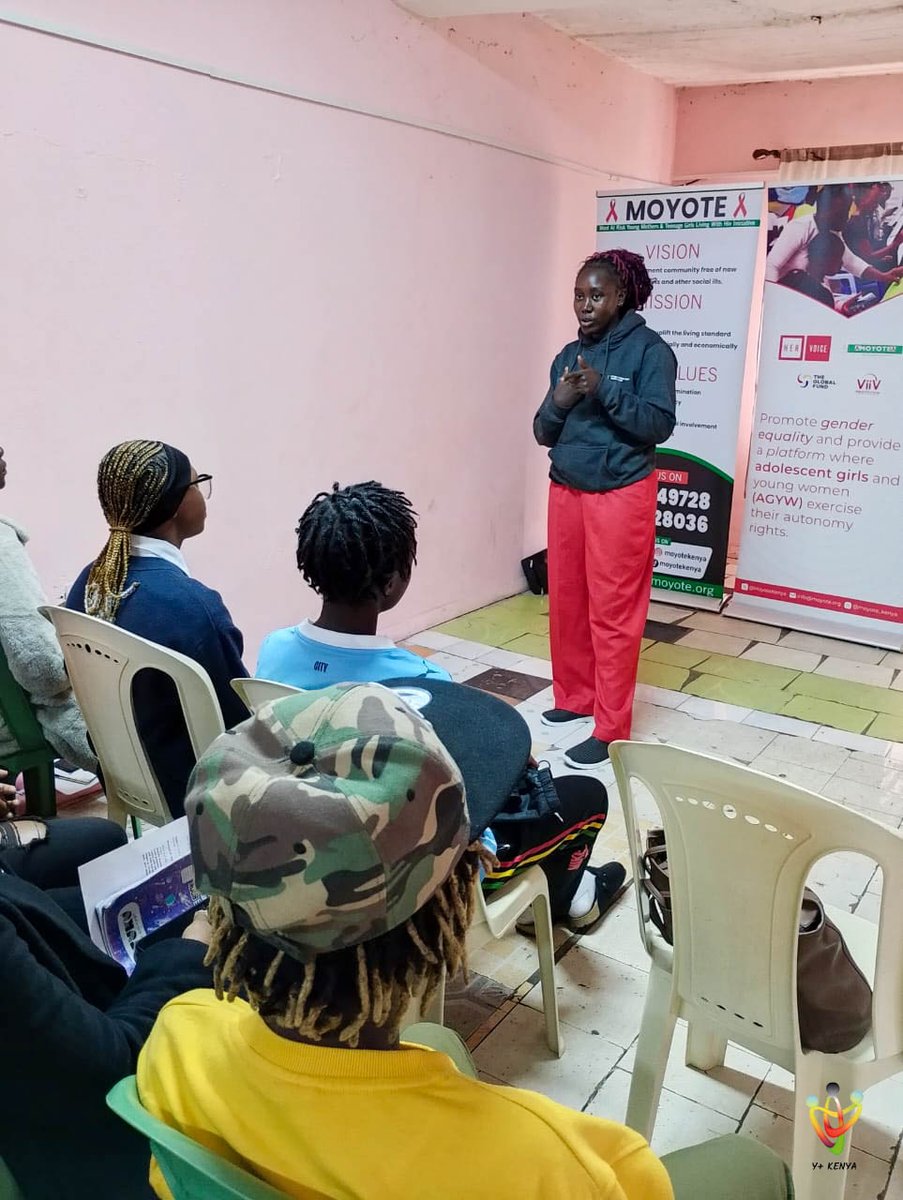 ypluskenya's tweet photo. Progress means listening

Our Country Lead and AGYW Associate visited @HerVoiceFund  grantee @MoyoteKenya to celebrate achievements and hear directly from AGYW.

They highlighted barriers like unaffordable sanitary towels and limited contraceptive access.

#HerVoiceFund #AGYW https://t.co/xoVvGlb4Lg