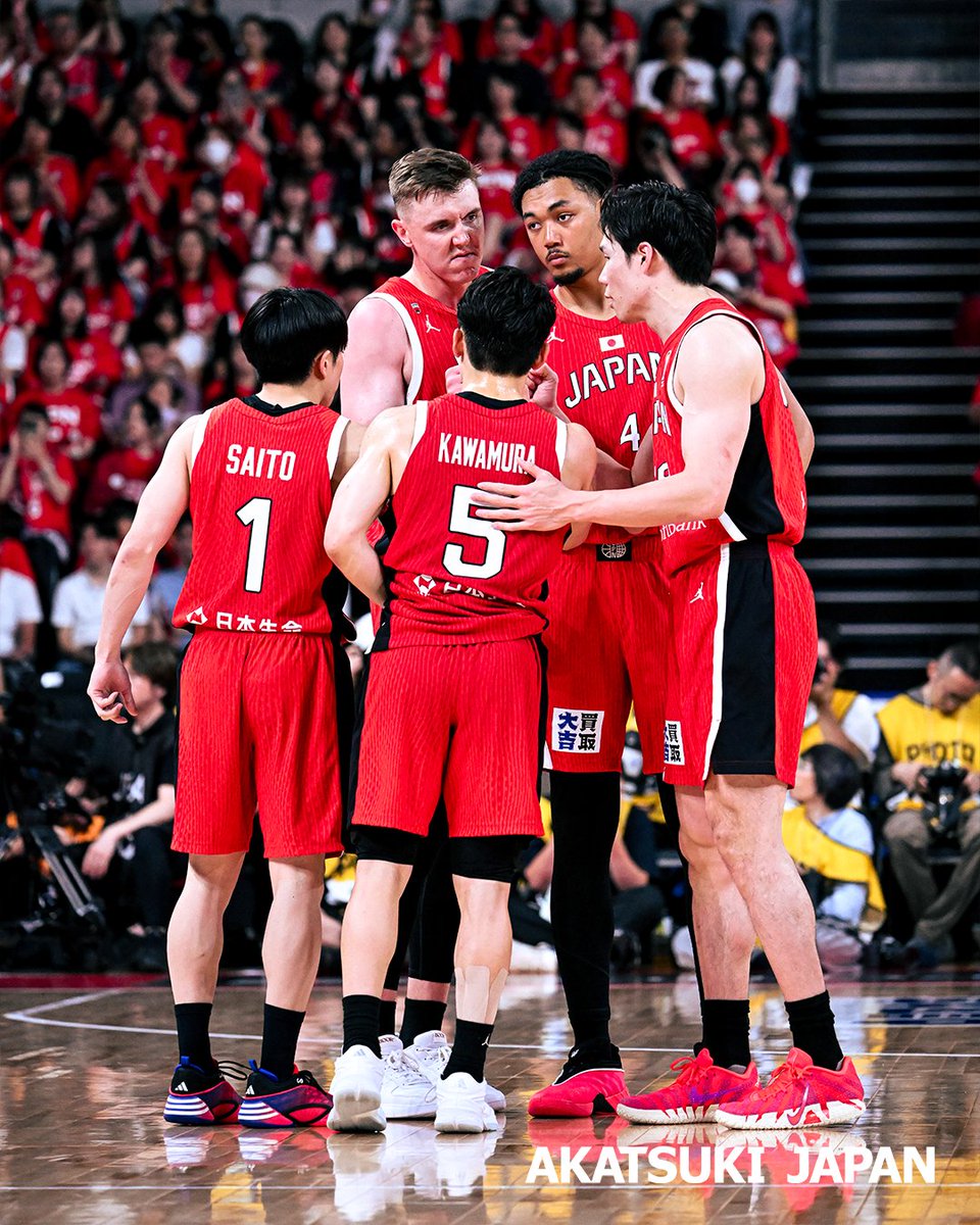 JAPAN_JBA's tweet photo. 📸📸📸 𝙋𝙇𝘼𝙔𝘽𝘼𝘾𝙆▶
#SoftBankCUP2026 (東京大会)｜2026.08.16
日本 95-66 韓国

#AkatsukiJapan #日本一丸 https://t.co/0VgkUQ1oYi