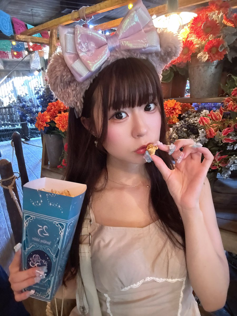 barikawa_iroha's tweet photo. 120分待ちもへっちゃら♡ https://t.co/Fx5M0FKhyl