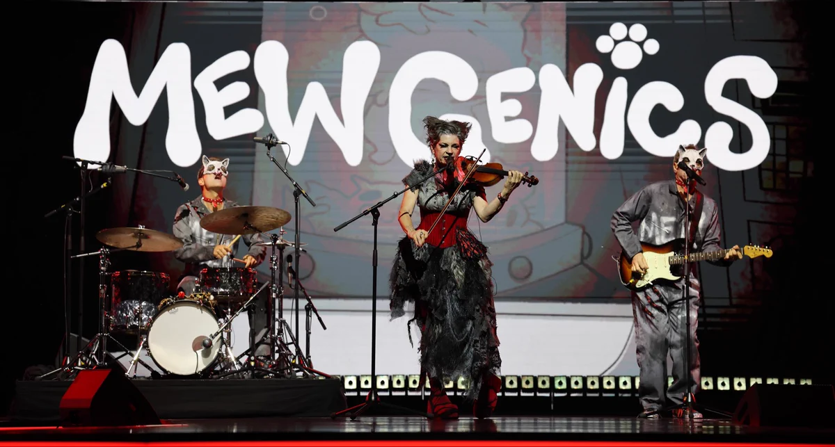 Ridiculon performing ‘Guillotina’ from the Mewgenics soundtrack, at Opening Night Live on Tuesday, 25 August 2026. Cologne, Germany.
