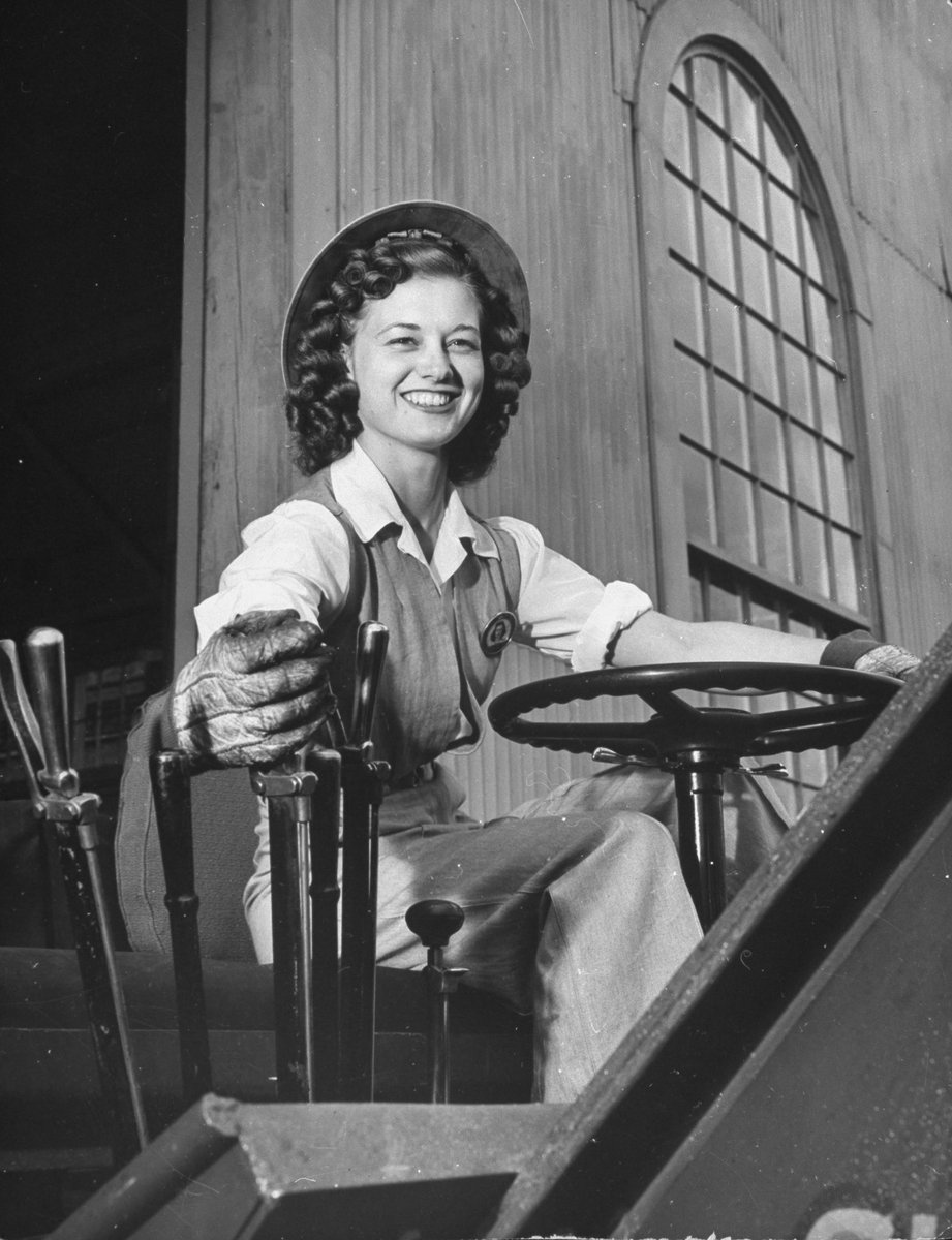 LarryInMissouri's tweet photo. Happy Birthday to the late Naomi Parker Fraley, out of Tulsa, Oklahoma; Naomi Parker Fraley, born in Tulsa, Oklahoma, is widely recognized as the primary historical inspiration for the iconic “We Can Do It!” poster and the cultural legacy of Rosie the Riveter—For decades, her contribution was mistakenly credited to another woman, but extensive research eventually cemented her true place in American history—For over 70 years, Geraldine Hoff Doyle was incorrectly credited as the woman in the photo and the poster’s inspiration. @SetonHall professor James J. Kimble uncovered the original photographic print with its caption, definitively identifying Naomi Parker—Fraley passed away on January 20, 2018, in Longview, Washington, at the age of 96, finally receiving recognition for her role as a feminist and historical icon; 8-26-1921 to 1-20-2018….