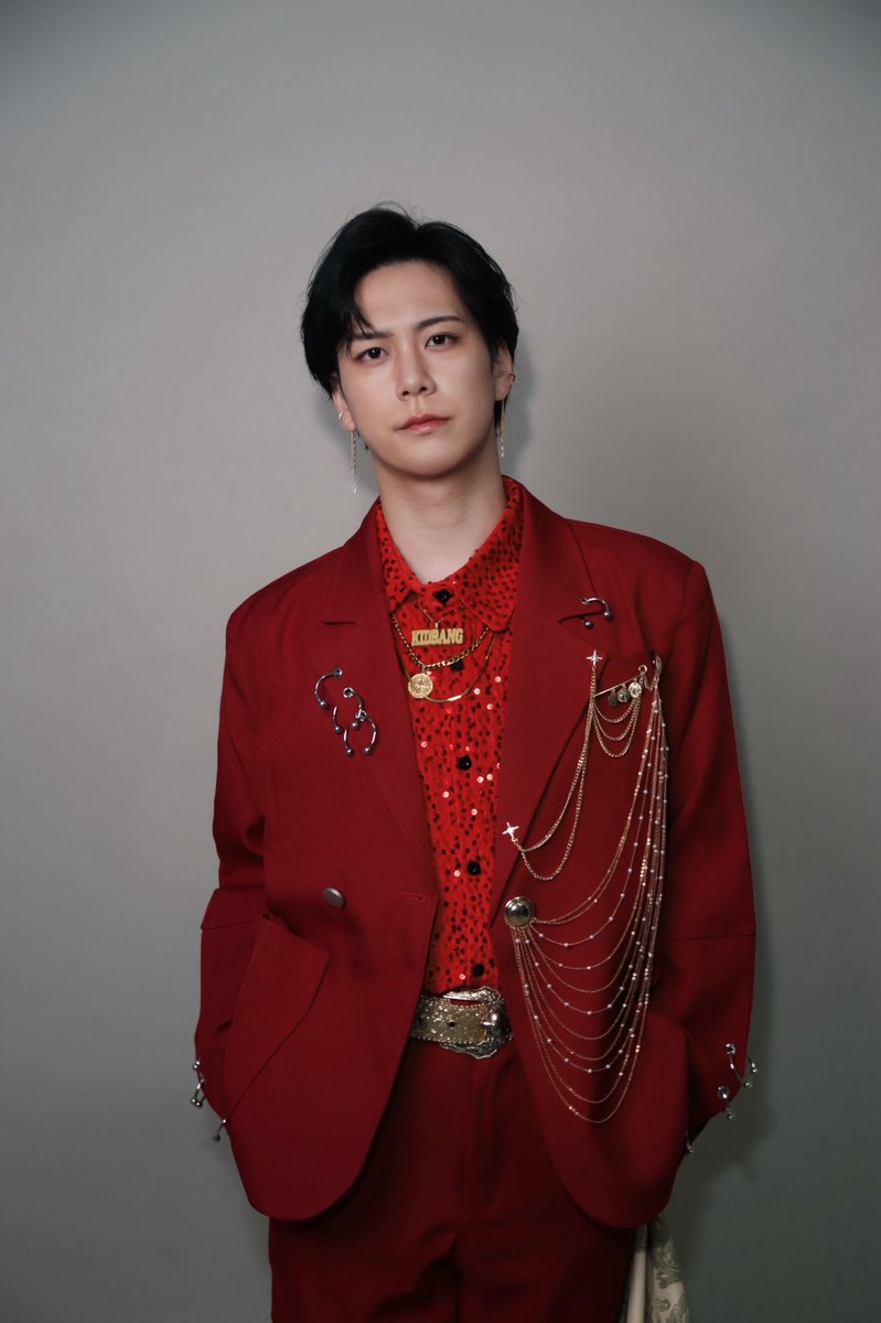 kidbang_kb's tweet photo. 【𝐍𝐞𝐰 𝐕𝐢𝐬𝐮𝐚𝐥】
" 𝐕𝐒 𝐌𝐈𝐓𝐓 "

𝐑𝐀𝐢𝐊𝐈 (@RAiKI_kidbang)

▶︎ RED❤️

#KIDBANG
#キドバン https://t.co/BlVrhucom6
