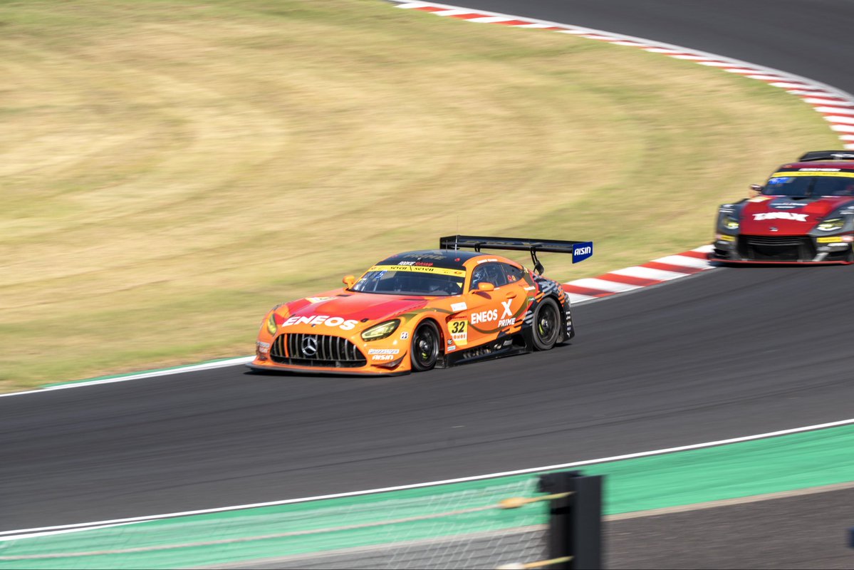 SS_tarmac's tweet photo. SUPER GT Rd.5 鈴鹿
#SUPERGT
#SUPERGT2026
#ROOKIERacing
#ENEOS
#32号車 https://t.co/RnpFN2epC5