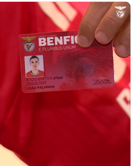 CabineSport's tweet photo. Palhinha é sócio efetivo do Benfica desde 2005. https://t.co/cAAfW1qeCH